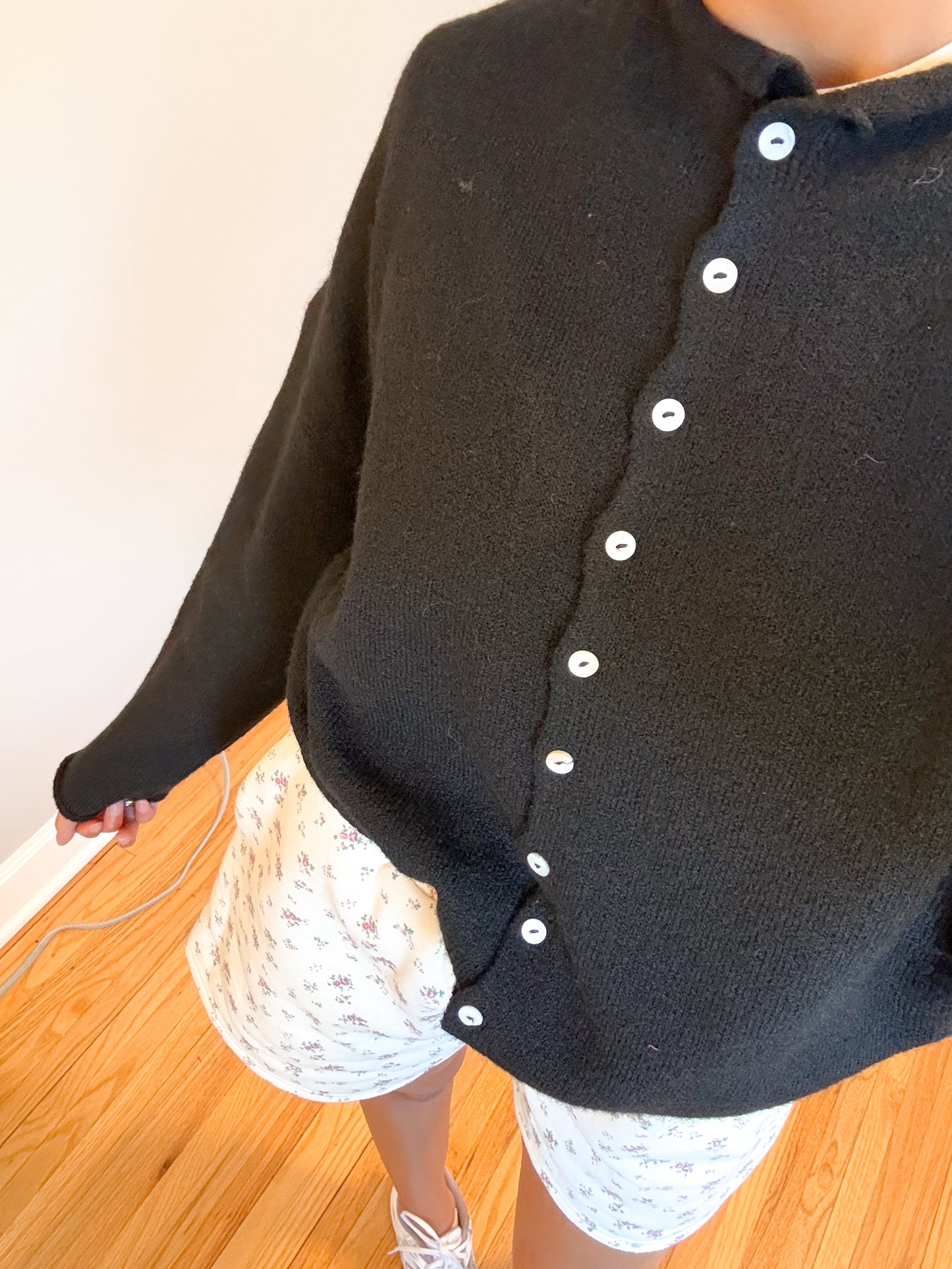 the Lorie cardigan -BLACK