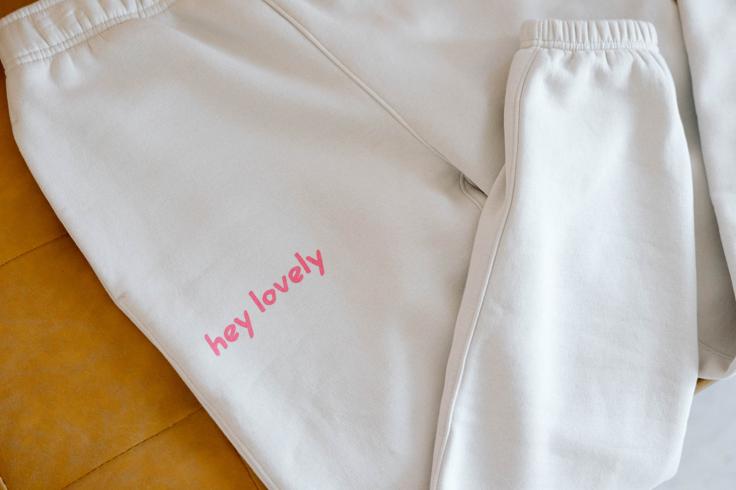 HEY LOVELY SWEAT SET -SWEATPANTS