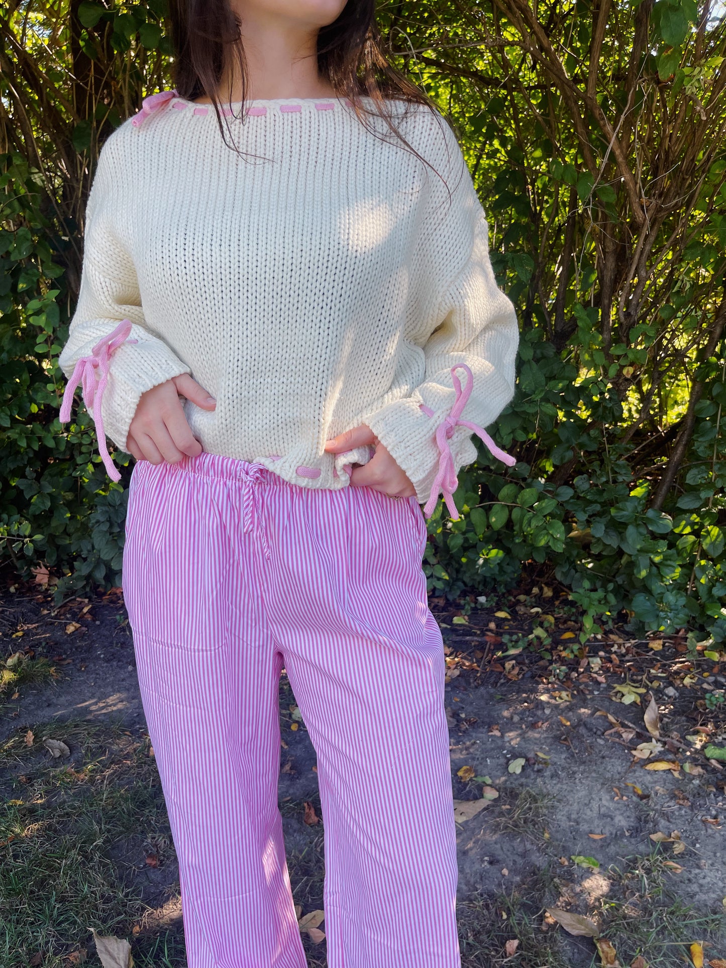pinky gal sweater
