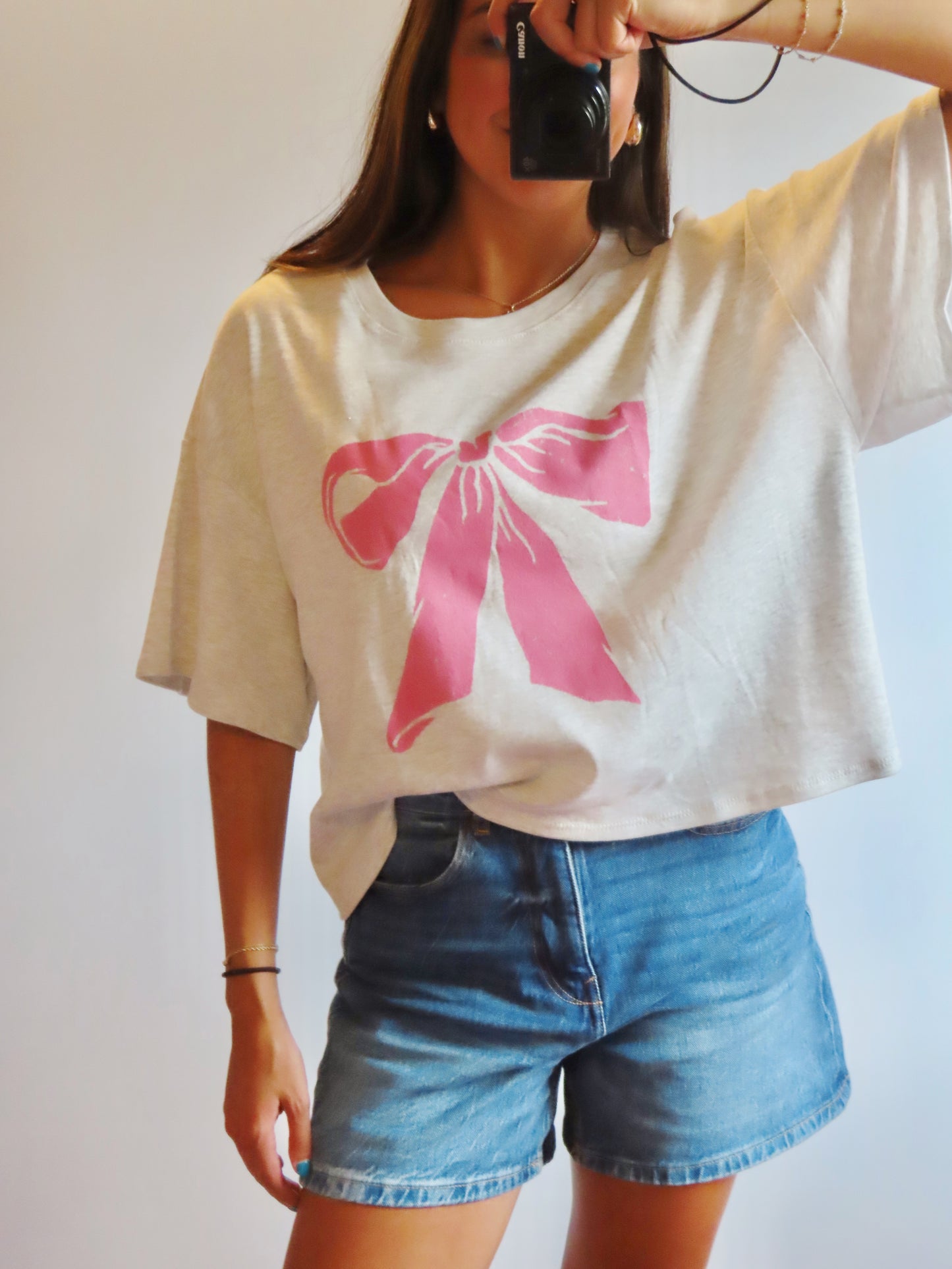favorite bow tee