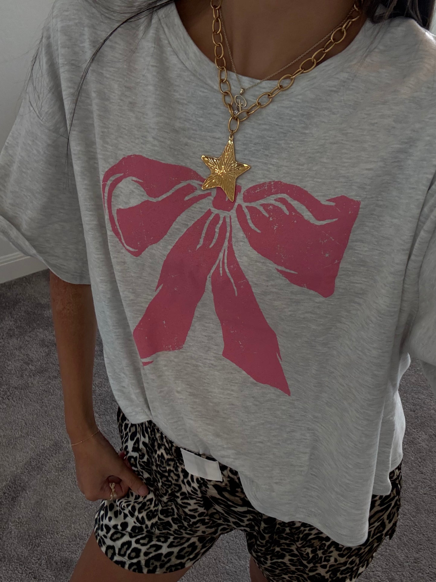 favorite bow tee
