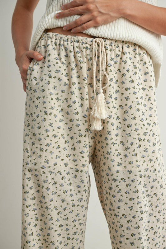 girly floral pants -BLUE