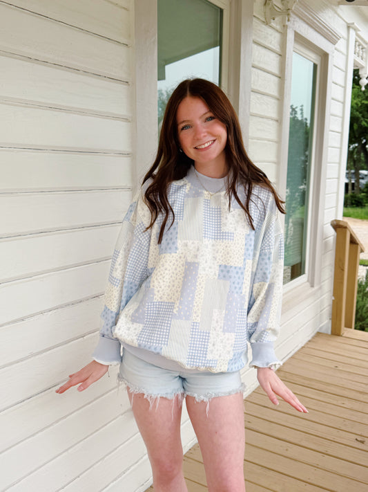 paisley mockneck -BLUE