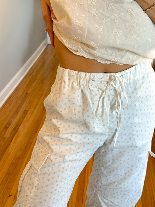 ditsy floral cargo pants