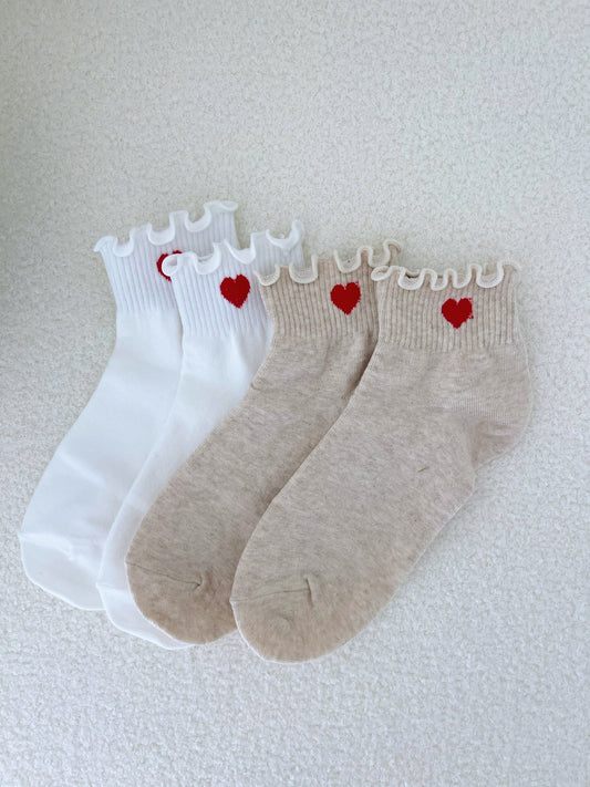 heart ruffle socks