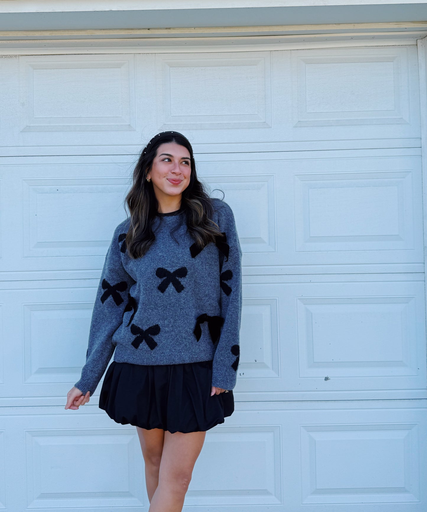 bow velvet sweater