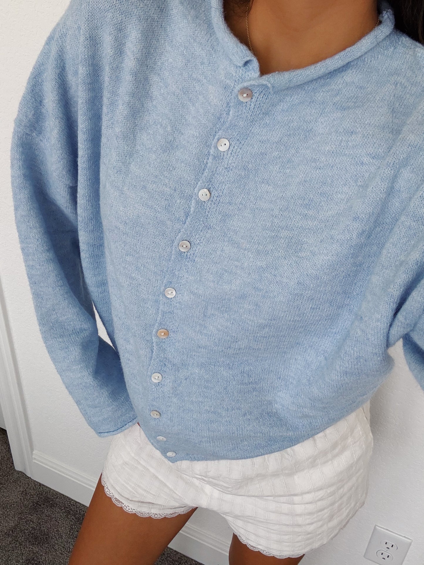 the Lorie cardigan -SKY BLUE
