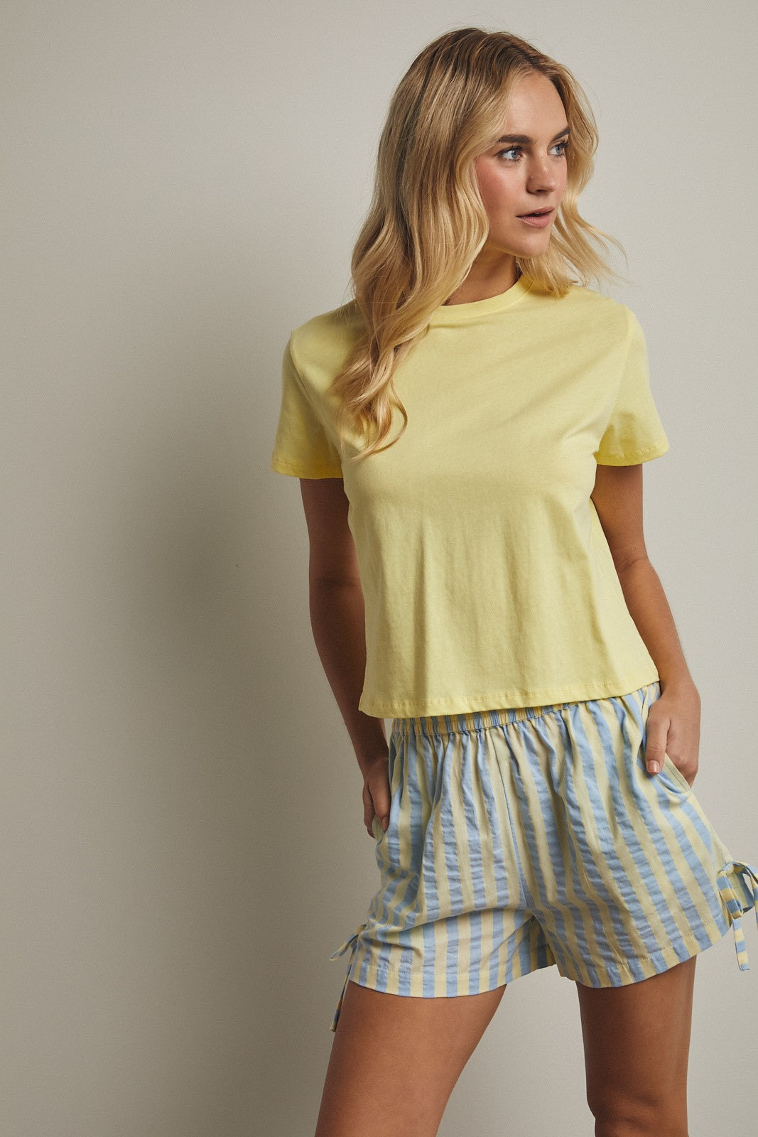 basic relaxed tee -LEMON