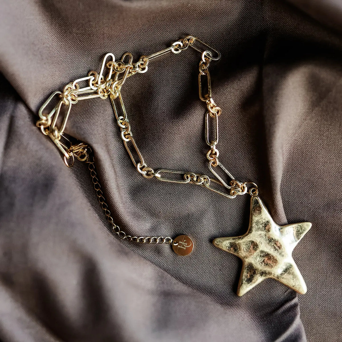 Goldie Star Necklace