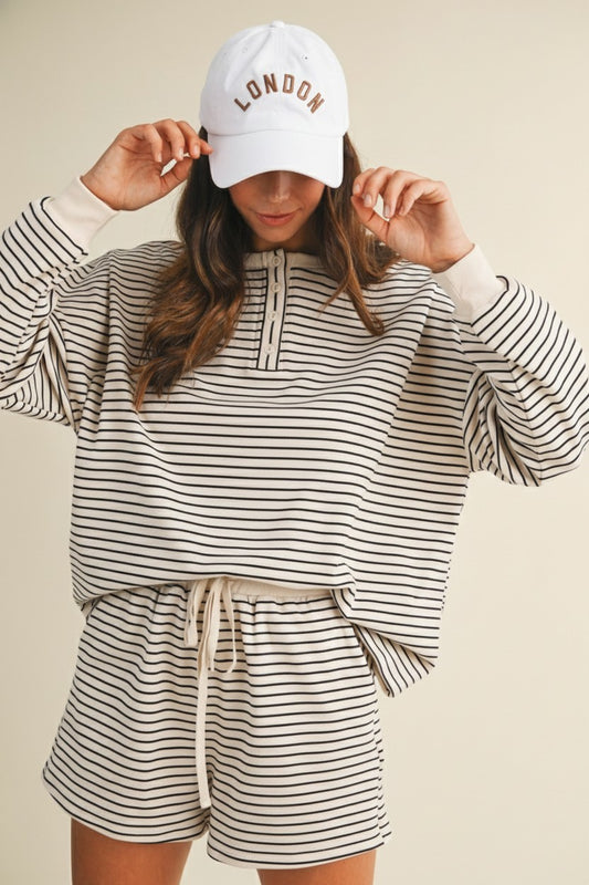 Pin Stripe Brushed Set- White and Black